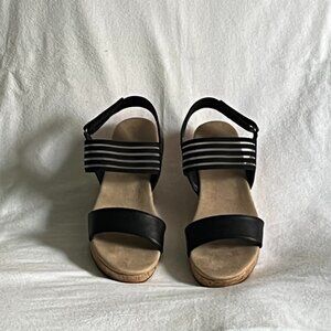 Baretraps Wedge Sandals Size 9 1/2M